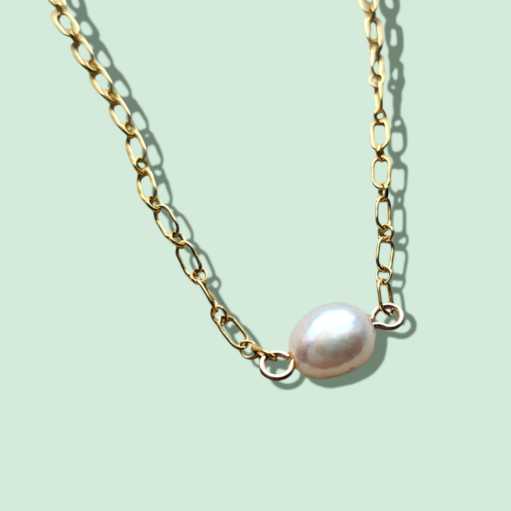 La Perle/ Freshwater Pearl + 14kt Gold Filled Statement Necklace